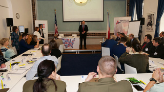 mjr Joshua J. Passer, ředitel ODC Praha