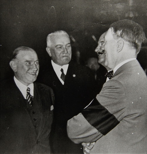 Francouzský premiér Édourad Daladier a Adolf Hitler, první setkání před samotnou konferencí