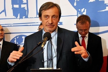 Ministr obrany jednal s prezidentem republiky