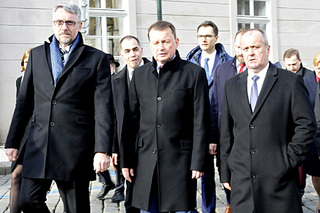 Ministři obrany České republiky, Slovenska, Polska a Maďarska se neformálně sešli ve formátu V4