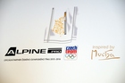Muchův motiv na oblečení od Alpine Pro