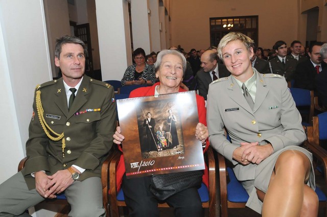 Na Armádním sportovci roku 2009 - Jan Železný  Zátopková a Bára Špotáková