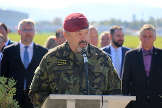 Náčelník Generálního štábu AČR, armádní generál Aleš Opata, zahájil letošní ročník Dnů NATO