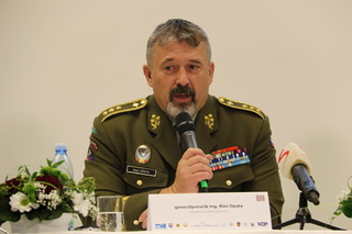 Náčelník Generálního štábu Armády České republiky genpor.Aleš Opata si pochvaloval koncept Future Forces Forum