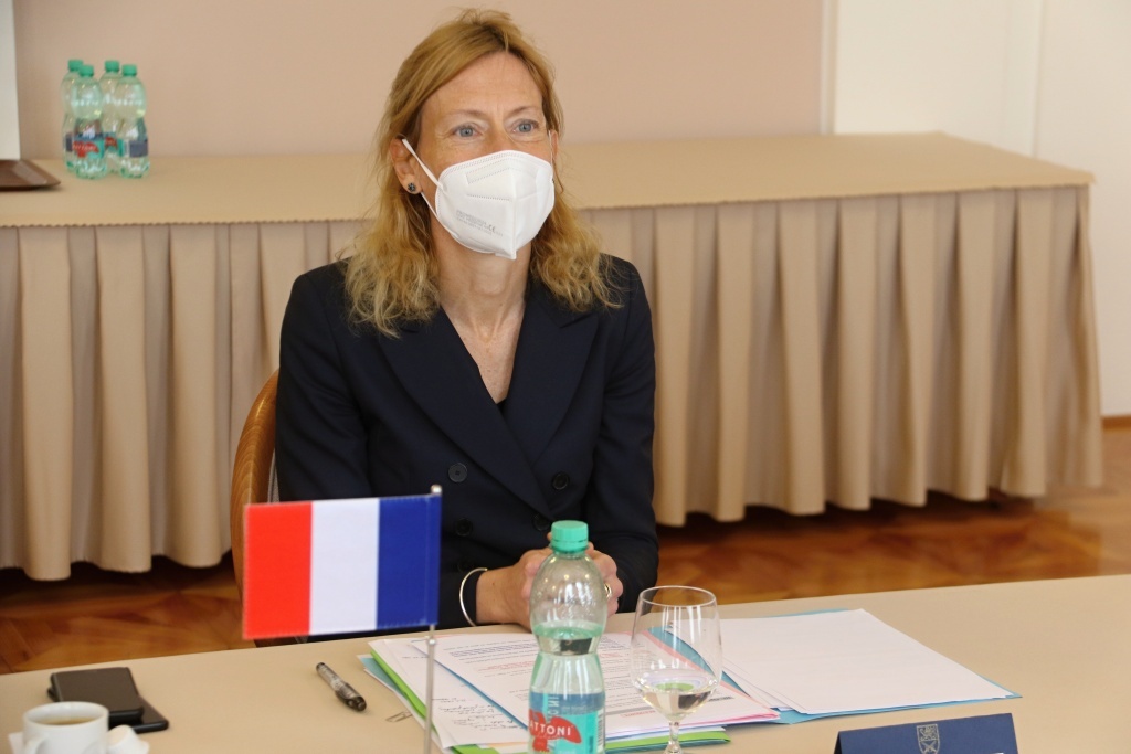 Náměstkyně Alice Guitton 