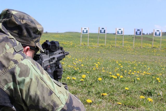 Nastřelení útočné pušky Bren