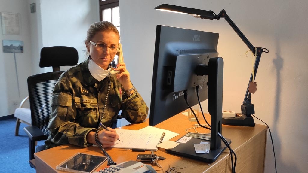 Armáda spustila linku pomoci, telefonovat může i veřejnost 