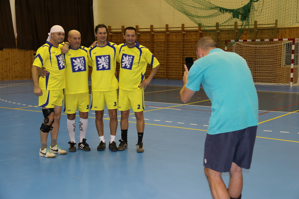 Nesmí chybět vítězné foto