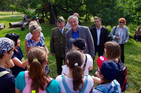 Pomáháme i těm nejmenším, uvedl ministr Stropnický v Olomouci