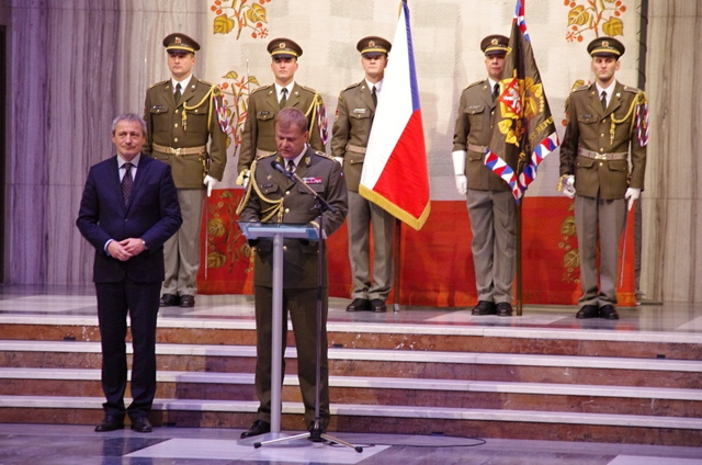 Náčelník Generálního štábu AČR generál Josef Bečvář při svém projevu poděkoval všem zúčastněným