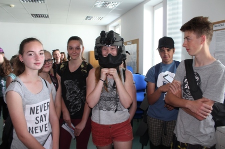 S helmou palubního střelce