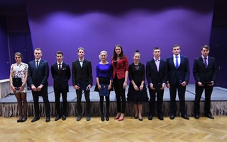 Ocenění medailistů Dukly náměstkyní obrany Kateřinou Suchoňovou