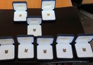 Olympijské odznaky pro medailisty LOH 2012