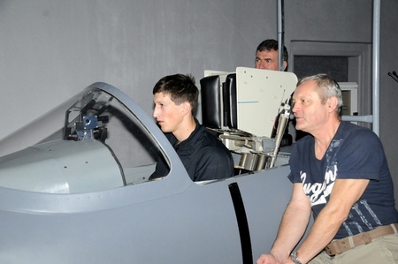 Ondřej Polívka na simulátoru