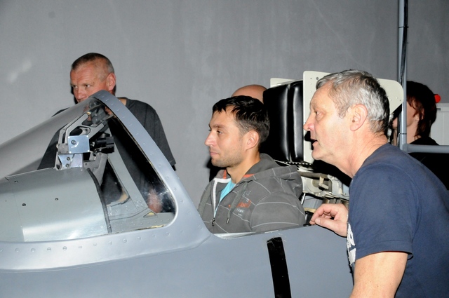 Ondřej Štěpánek na simulátoru