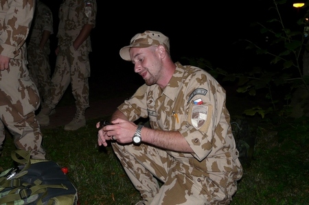 ...ještě rychle poslední telefon domů
