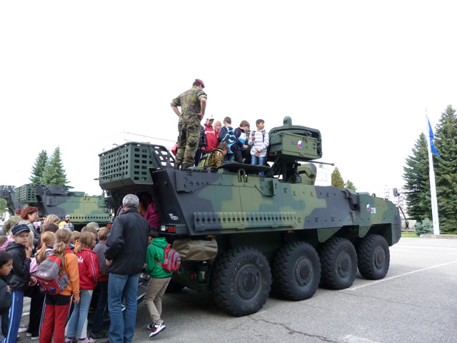 K vidění bude obrněná technika, kolový obrněný transportér Pandur