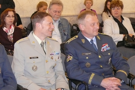 V Arktidě brzy začne spolupráce civilních a vojenských vědeckých pracovníků