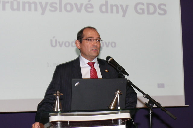 Workshop se zástupci 27 IT firem zahájil první náměstek ministra obrany Jiří Borovec