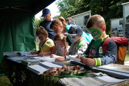 Letenské sady ožily rodinným festivalem Kašpárkohraní