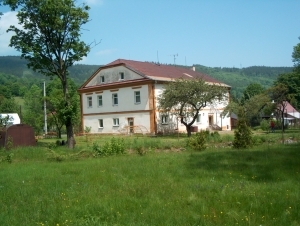 Petrovice, školící a výcvikové zařízení