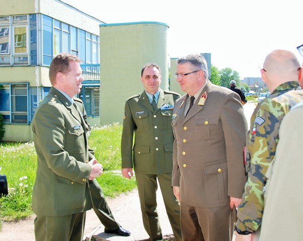 Plukovník Páral přivítal hosty na Fakultě vojenského zdravotnictví