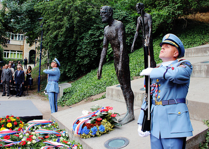 Komunistický režim odsoudil i ty, kteří proti němu bojovali