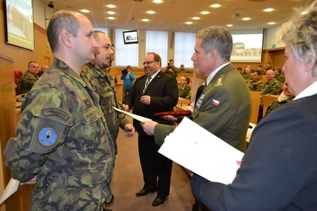 Jste vzorem pro ostatní, poděkoval hejtman příslušníkům Aktivní zálohy z Ostravy