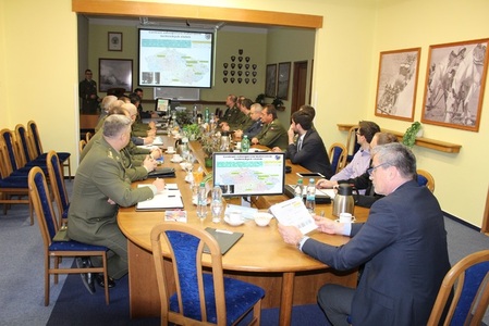 Součástí návštěvy byla prezentace o činnosti a úkolech agentury