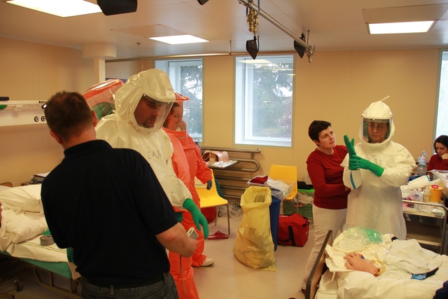 Příprava zdravotníků vyžaduje asistenci a kontrolu