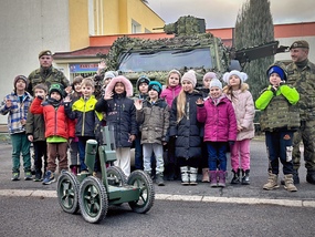 Projekt Naše stopy v NATO zdůrazňuje, že už 25 let nejsme na obranu sami.