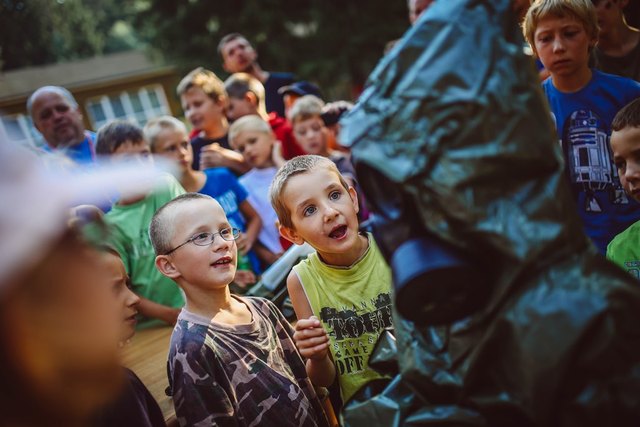 Velký zájem vyvolal protichemický oblek