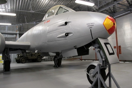 Proudový letoun Gloster Meteor Mk. 8