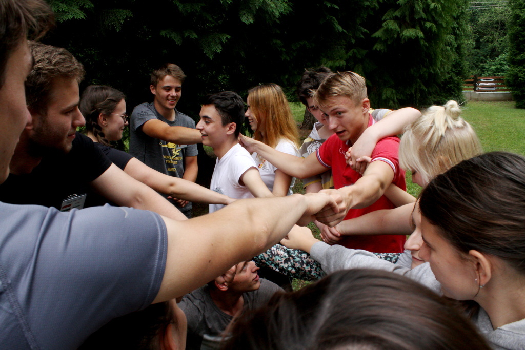 První den bylo prvním úkolem studentů především stmelit se a vytvořit partu