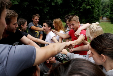 První den bylo prvním úkolem studentů především stmelit se a vytvořit partu