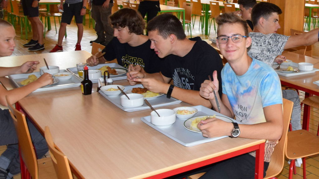 Na vojenskou střední školu nastoupilo 107 nováčků. Dívek je zhruba pětina