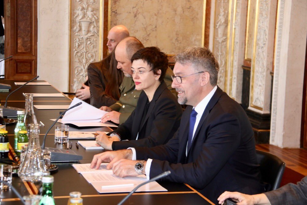 Pracovní návštěvu Rakouska zahájil český ministr jednáním v Národní radě. 