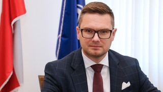 Ilustrační obrázek ke článkuMinistr obrany jmenoval nového ředitele státního podniku LOM PRAHA