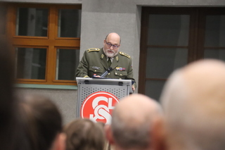 Ředitel VHÚ Praha Aleš Knížek hovoří k účastníkům programové konference ČOS