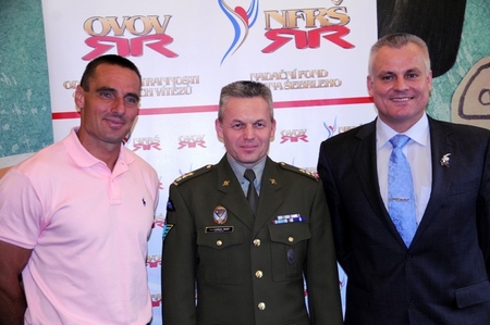 Roman Šebrle, plukovník Ladislav Nagy a Robert Změlík