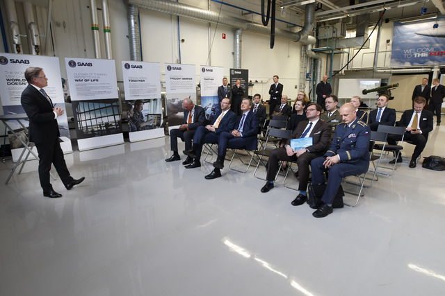 Z návštěvy závodu SAAB v Linköpingu