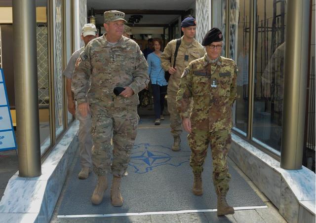 SACEUR s velitelem KFOR