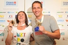Ilustrační obrázek ke článkuMistři světa, atleti Hejnová a Veselý, přivezli své nejcennější kovy domů
