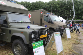 Sanitní vozy ukazují významný posun - Land Rover a Iveco