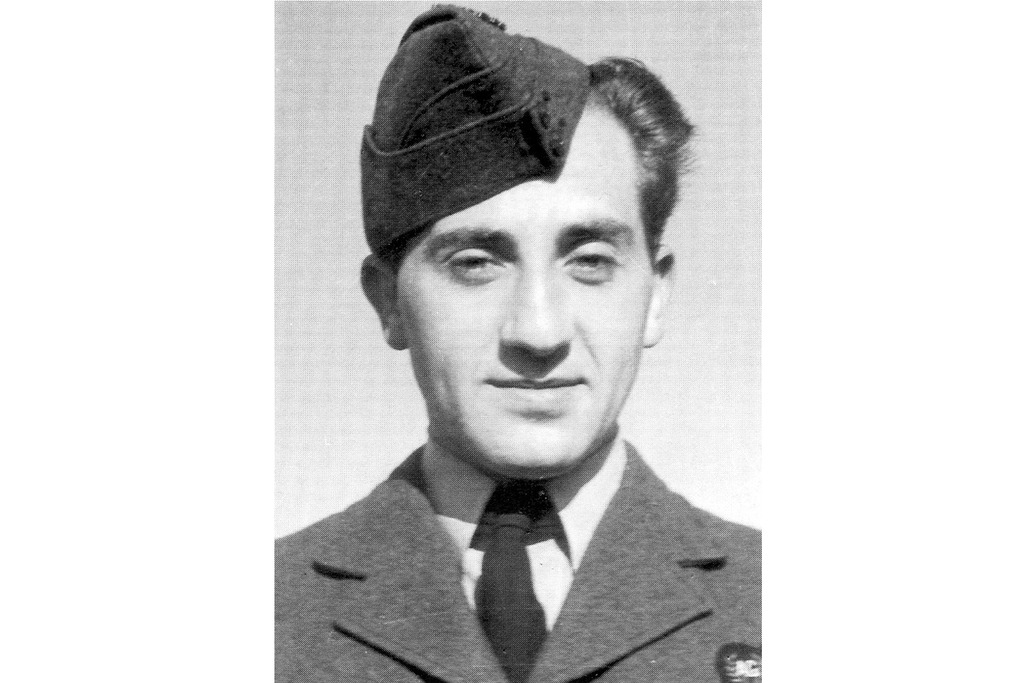 Ivan Otto Schwarz - příslušník 311. čs. bombardovací peruti.
