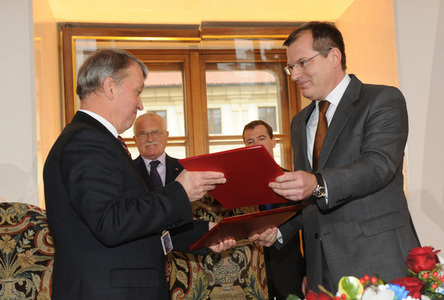 Protokol o změnách v dohodě (1)