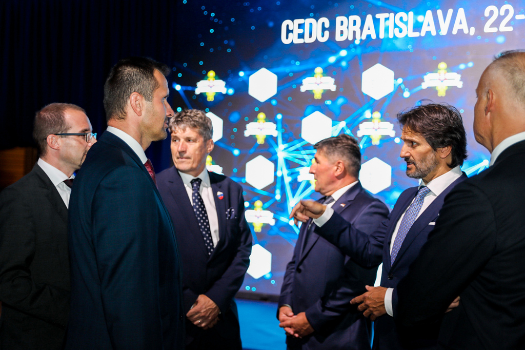 Náměstek ministryně obrany Daniel Blažkovec se zúčastnil zasedání ministrů obrany Středoevropské obranné spolupráce (CEDC) a západního Balkánu