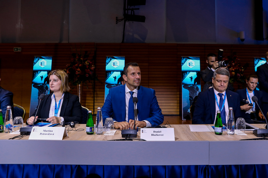 Náměstek ministryně obrany Daniel Blažkovec se zúčastnil zasedání ministrů obrany Středoevropské obranné spolupráce (CEDC) a západního Balkánu