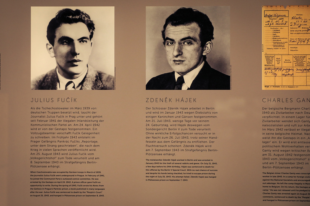 Ministryně obrany uctila památku Čechoslováků v Plötzensee