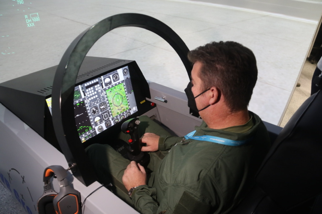 Simulace je k dispozici pro letouny Gripen, L-159 Alca a nově i F-16C